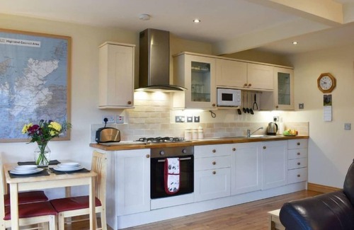 Lewiston Casa | Casa de vacaciones Riverside en Drumnadrochit - 2 personas, 1 dormitorios