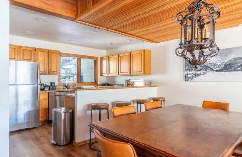 Telluride Casa | Riverside Condos C102 by AvantStay Condo Close To Downtown Town Park Ski Lift 8