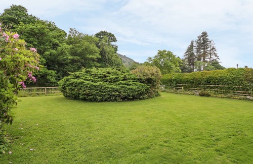 Llanwrthwl Cabaña | Riverside Cottage, LLANWRTHWL