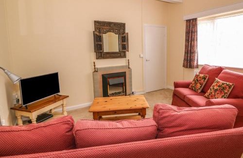Llanwrthwl Casa | Riverside Cottage