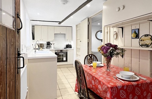 Brendon Cabaña | Riverside Cottage, Brendon