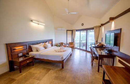 Amba Hotel | Riverside County Resort