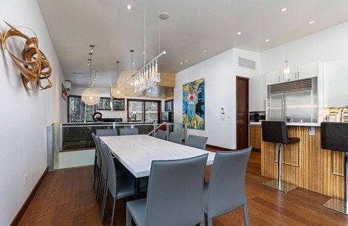 Aspen Casa | Riverside Drive Contemporary
