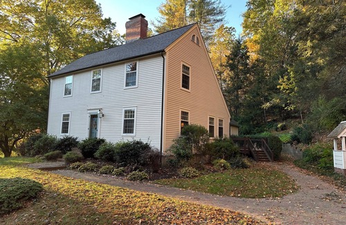 Collinsville Casa | Riverside Farm