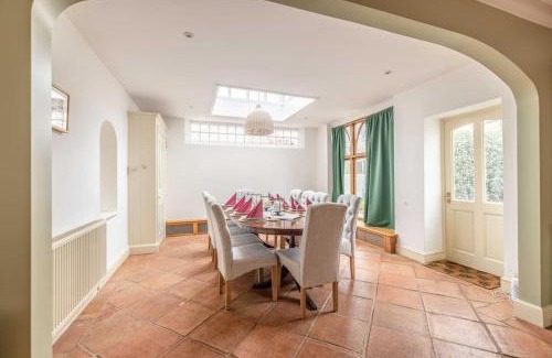 Windsor Casa | Riverside Gem, 2 Homes, Heated Pool, Hot Tub & Sauna