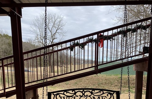 Ozark Cabaña | Riverside Guest Cottage and hot tub