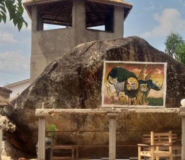 Southern Region Casa | Riverside guests house & camping site likhubula