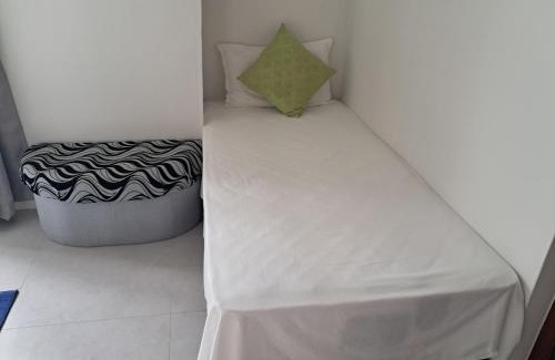 Grand River South East Casa | Riverside Holiday Home