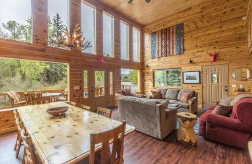 South Fork Casa | Riverside Haven