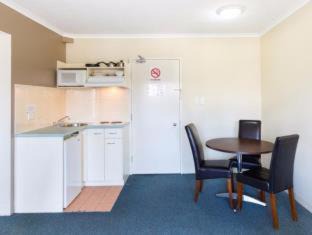 South Brisbane Hotel | Riverside Hotel Southbank