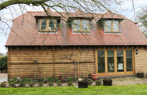 Cuckney Casa | Riverside Lodge