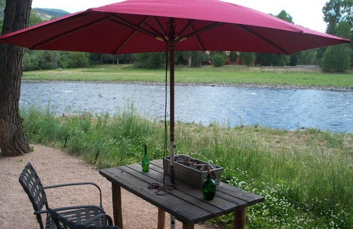 South Fork Cabina | Cabina para huéspedes de Riverside Meadows en el Río Grande: kayak y rafting gratuitos