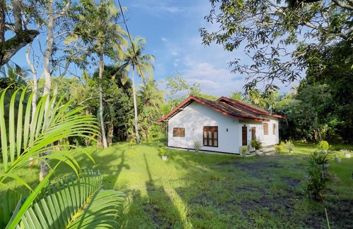 Weligama Villa | Riverside Nature Haven Villa