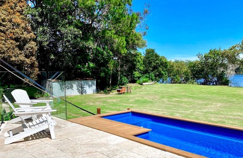 Fernbank Creek Apartamento | Riverside Oasis