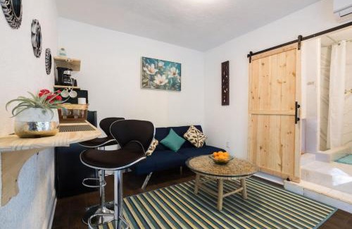 Newtown Apartamento | Riverside Oasis