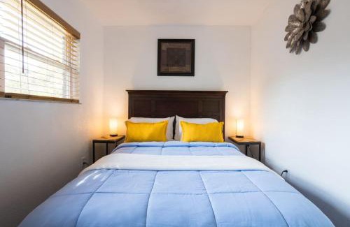 Newtown Apartamento | Riverside Oasis