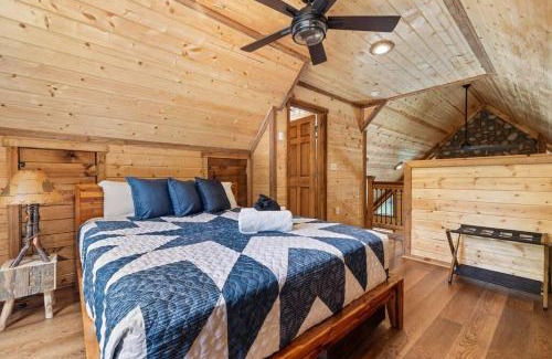 Luray Casa | Riverside Oasis with Stunning Views, Cozy Firepit!