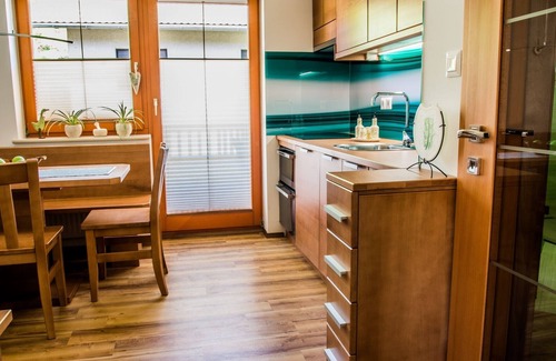Luce Apartamento | Riverside Pines Luce Apartments with Balcony - One Bedroom Apartment with Balcony