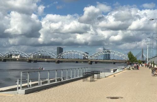 Maskavas Forstate Apartamento | Riverside Promenade apartment S