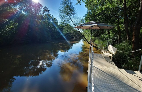 Dennis Casa | Riverside Retreat - Modern, Sleeps 19, Large Groups, Cinema, Dock, Firepit