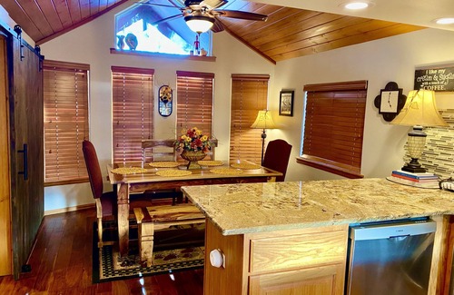 Breckenridge Chalet De Esquí | "Riverside Rhapsody" Breckenridge Chalet on the river