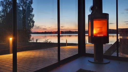 Rovaniemi Villa | Riverside villa with sauna and jacuzzi