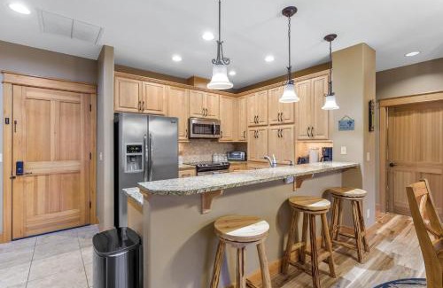 Coeur d'Alene Casa | Riverstone Condo 308