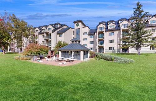 Lincoln Apartamento | Riverview at Rivergreen