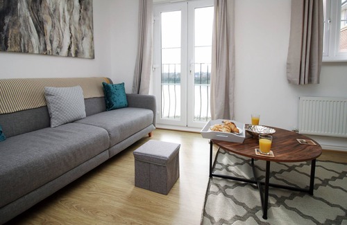 Newport Apartamento | Riverview by Tŷ SA