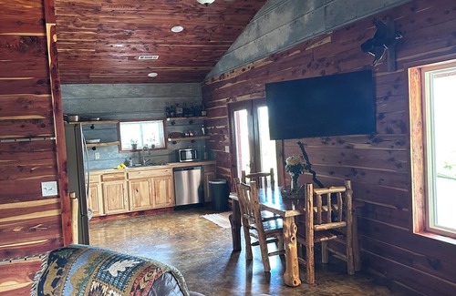 Cotter Cabina | Riverview Cabin in "Trout capital USA"n