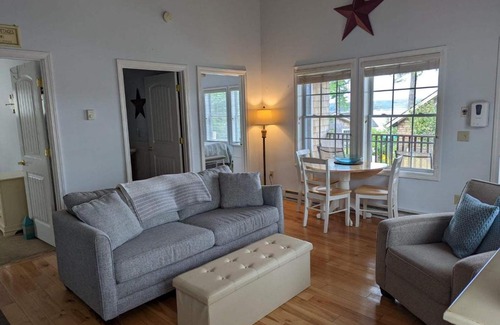 Edgecomb Apartamento | Riverview cottage in Edgecomb Sheepscot Harbour Vacation Club Cottage #19