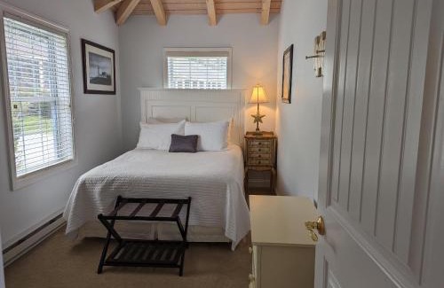Edgecomb Apartamento | Riverview cottage in Edgecomb Sheepscot Harbour Vacation Club Cottage #19