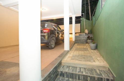 Sirimalwatta Casa | Riverview Glass Room