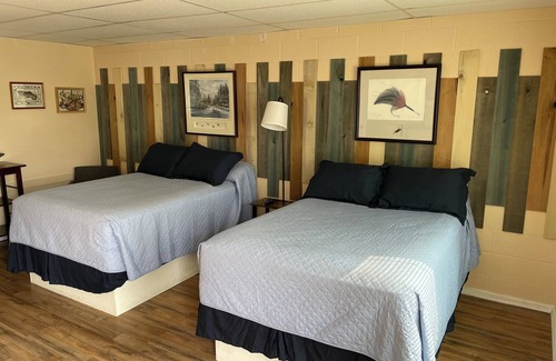 Grayling Hotel | Riverview Inn