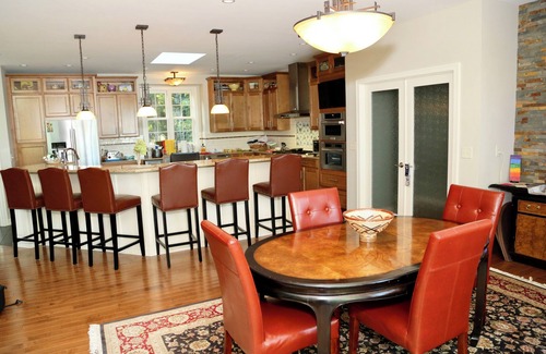 Fennville Cama Y Desayuno | Riverview Suite, The Exclusive Riverview Suite