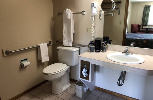 Glenwood Hotel | Riverwood Inn of Glenwood