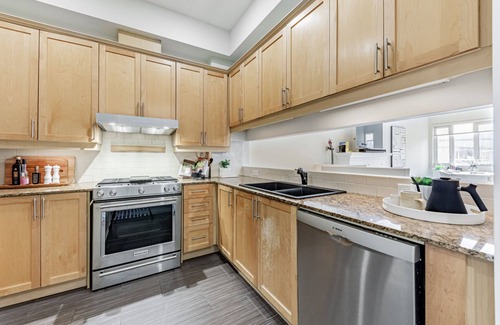 Midtown Toronto Apartamento | Rivetstays - Designer Walk Suites
