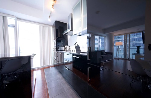 Downtown Toronto Apartamento | Rivetstays - The Studios