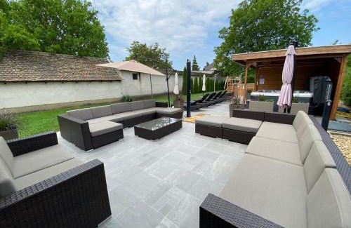 Abadszalok Casa | Riviéra Apartmanok