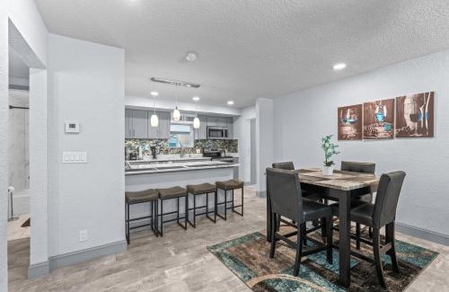 Riviera Beach Casa | Riviera Beach Gem