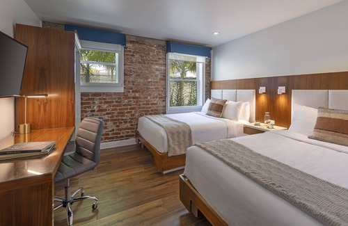 The Funk Zone Hotel | Riviera Beach House