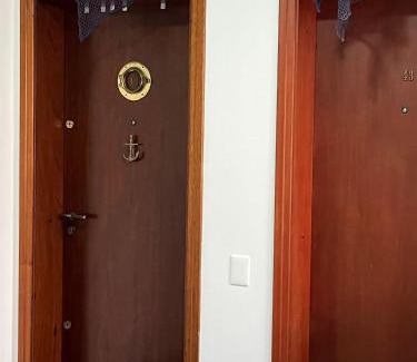 Riviera de Sao Lourenco Casa | RIVIERA: M4 GIARDINO DI SAN LORENZO 44A, Frente à Praia, Vista para Mar, Serra e Piscina, 3+1Dorms, 3Banh, 2Gar, Ventiladores, Wi-Fi, Tela Proteção, Varanda com Churrasqueira Ecológica, até 8-9Hóspedes