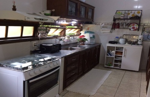 Centro Casa | Riviera- MD. 21 Excel Sobrado. Pisci, 4 Suites, Internet. Media noche 1. 250,00
