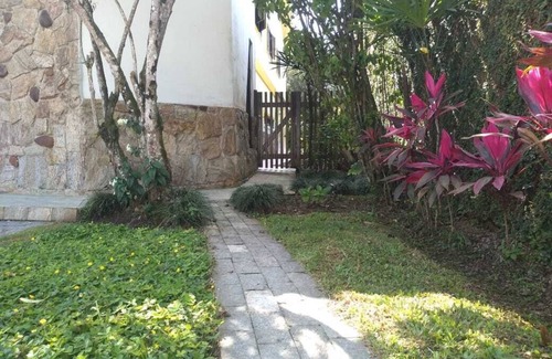 Centro Casa | Riviera- MD. 21 Excel Sobrado. Pisci, 4 Suites, Internet. Media noche 1. 250,00