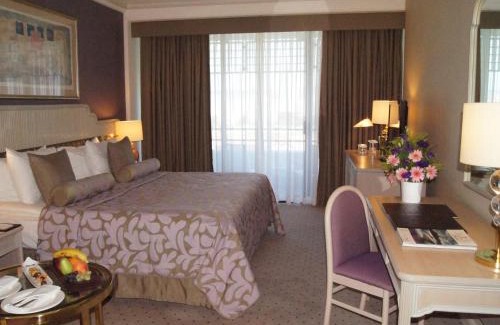Antalya City Centre Hotel | Rixos Downtown Antalya - The Land Of Legends Access