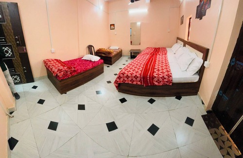 Taj Ganj Casa | Rk paying guest house