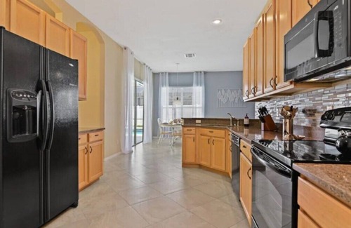 Ridgewood Lakes Villa | Claudia's magic kingdom