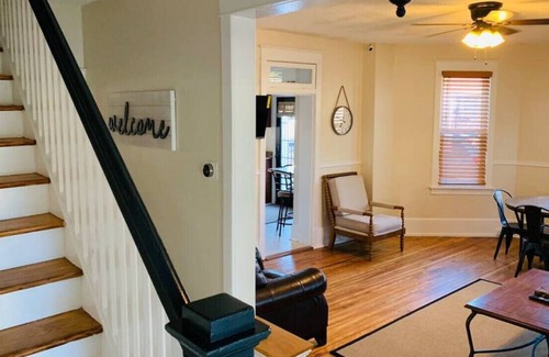 Halfway Casa | Rm"B" Charming Victorian Home HALFWAY, MD