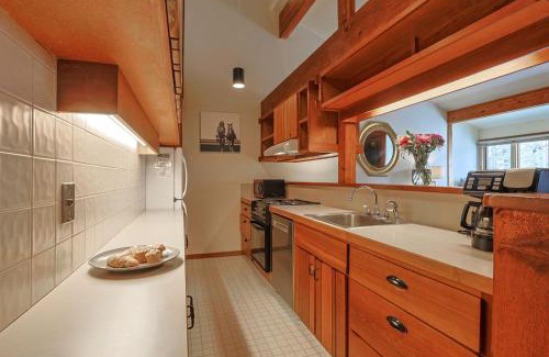 Moose Wilson Road Apartamento | RMR: Sagebrush 1322 Condo in The AspensWilsonWY