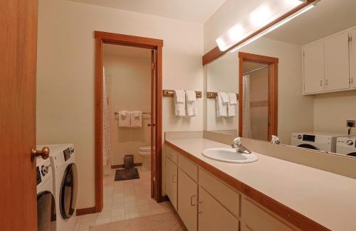 Moose Wilson Road Apartamento | RMR: Sagebrush 1322 Condo in The AspensWilsonWY